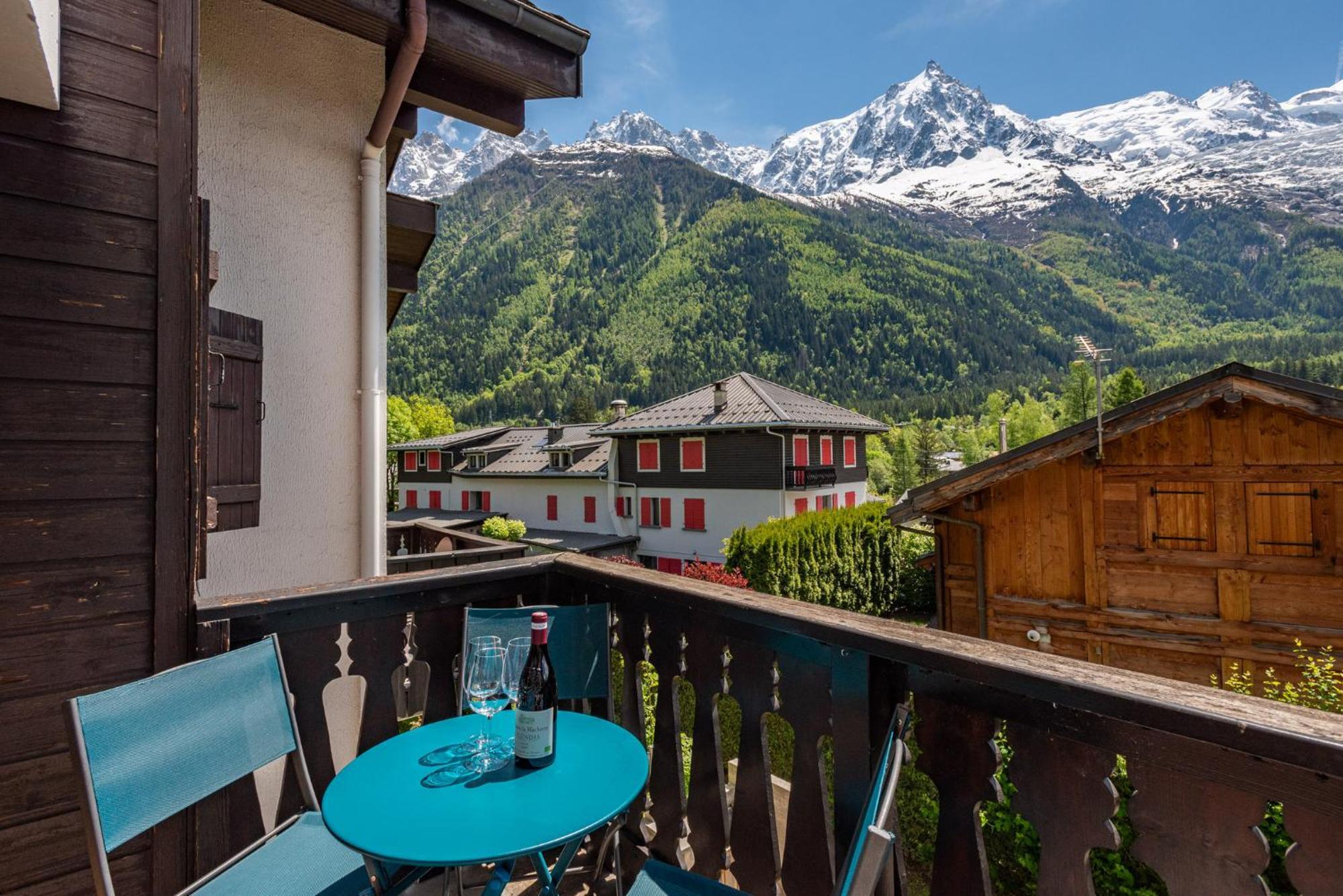 Apartamento Chamouny - Alpes Travel - - Sleeps 8 *